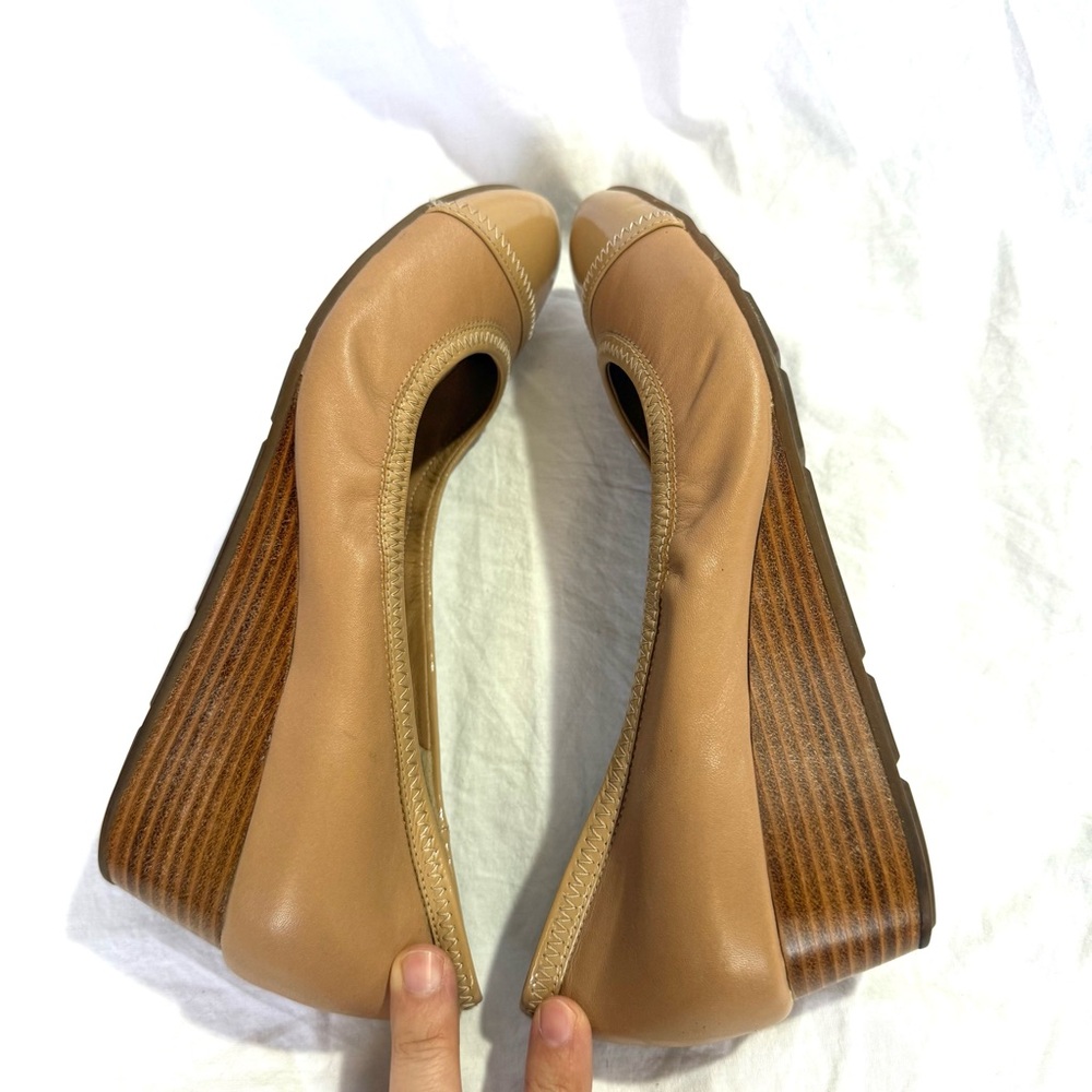 Cole Haan Nude/Tan Leather Cap-Toe Wedge Women’s Shoes Size 7.5 Office Feminine - Picture 5 of 8